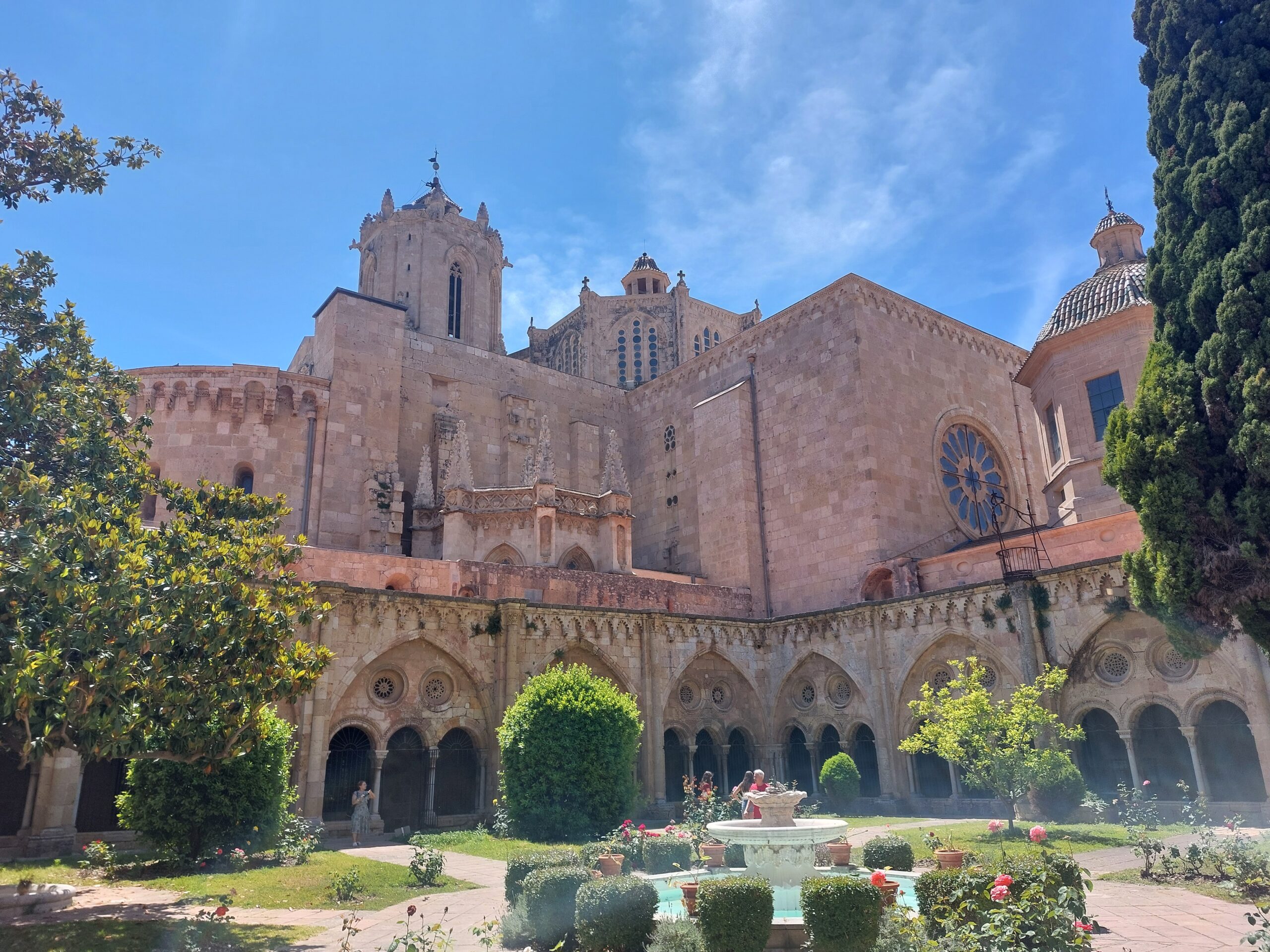 Rivers, Romans & Reus: 3-Day Trip from Valencia