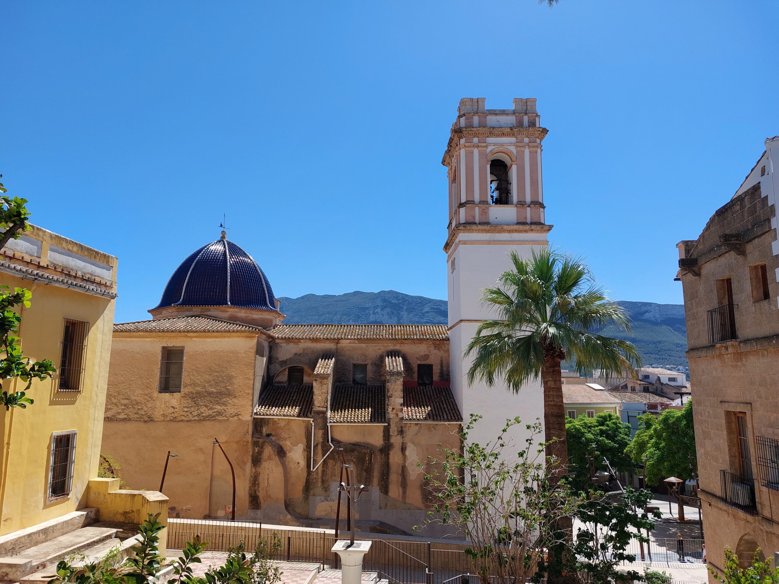 Albarda Gardens and Denia Day Trip